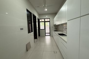 The Canal Garden North, Horizon Hills