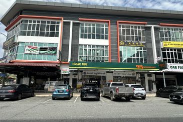 Empire Square 3 Storey Shoplot