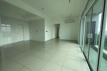 D'Suites , Akasia Horizon