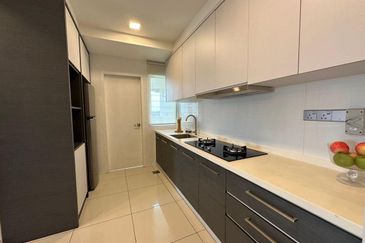 D'Suites , Akasia Horizon