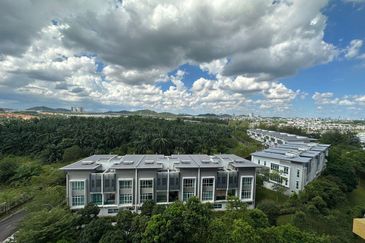 D'Suites , Akasia Horizon