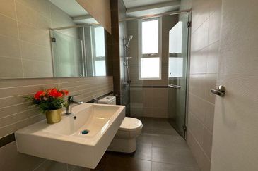 D'Suites , Akasia Horizon