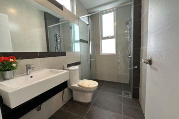 D'Suites , Akasia Horizon