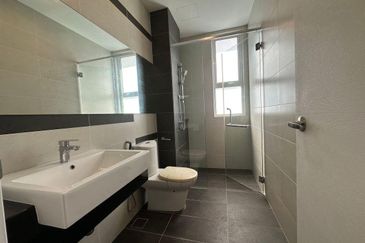 D'Suites , Akasia Horizon