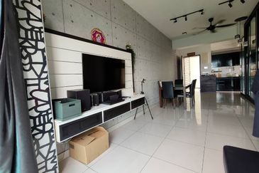 D'Suites , Akasia Horizon