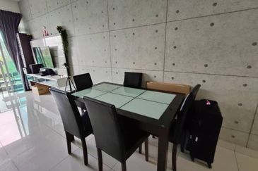 D'Suites , Akasia Horizon