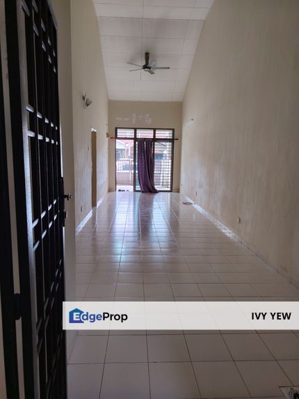 3 bedrooms single sty house@puteri wangsa@jln lembing 18, Johor, Ulu Tiram
