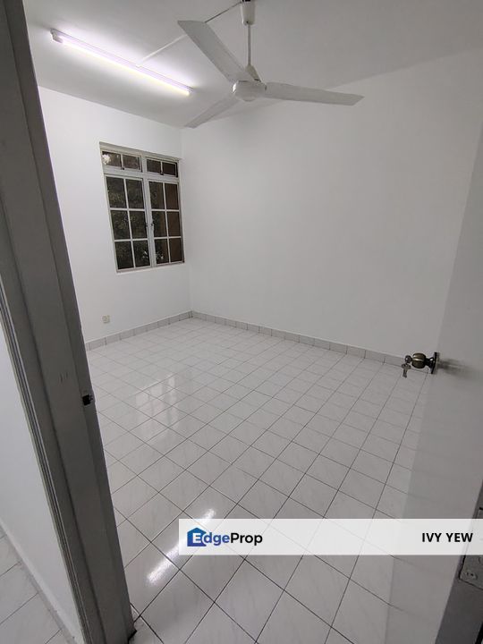 🕊3 bedroom apartment@ tanjung puteri apartment, Johor, Pasir Gudang