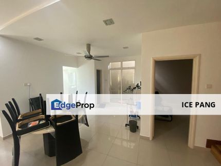 For sale Taman University double storey cluster, Johor, Kangkar Pulai