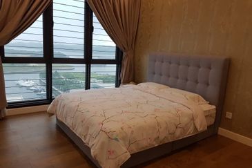 Imperia @ Puteri Harbour