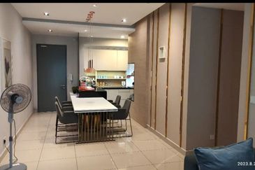 Meridin Bayvue Apartment