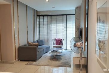 Meridin Bayvue Apartment