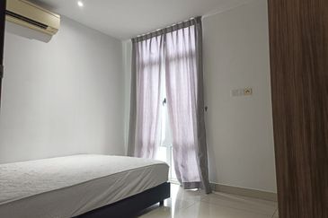 KSL D Esplanade, Taman Century