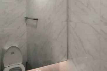 Aloha Tower Condominium