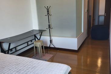 Puteri Cove Residences