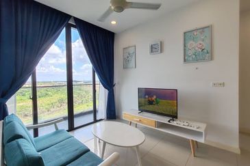 D\'Pristine @ Medini