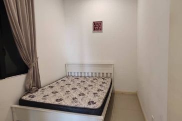 D\'Pristine @ Medini