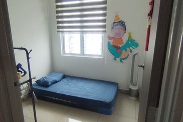 SKS Habitat Apartment, Larkin