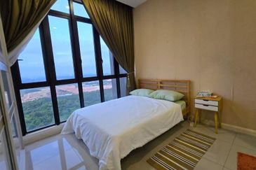 D\'Pristine @ Medini