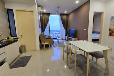 D\'Pristine @ Medini