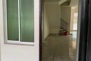 Taman Lapangan Hartamas Botani