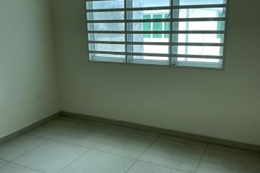 Taman Lapangan Hartamas Botani