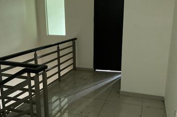 Taman Lapangan Hartamas Botani