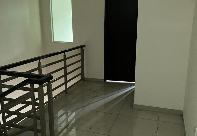 Taman Lapangan Hartamas Botani