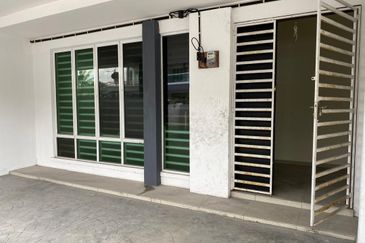 Taman Lapangan Hartamas Botani