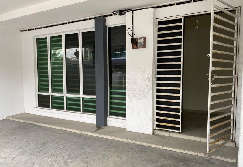 Taman Lapangan Hartamas Botani