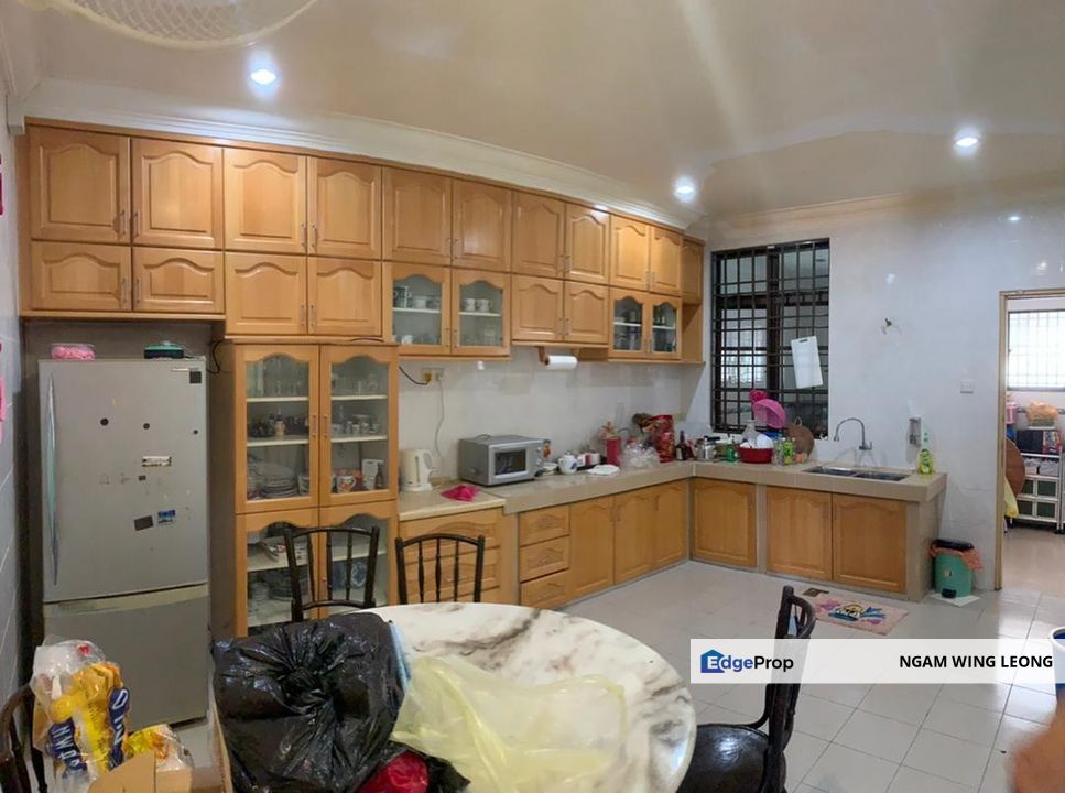 For Sale Double-Storey Semi-Detached House @ Taman Mansion, Ipoh, Perak, Kinta