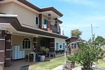 Pinggir Pengkalan Permai