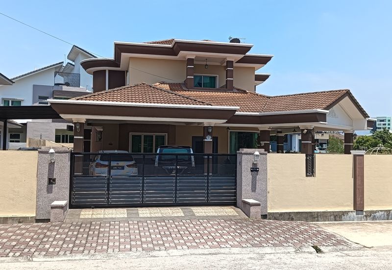 Pinggir Pengkalan Permai