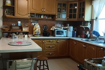 Pinggir Pengkalan Permai