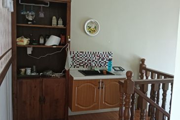 Pinggir Pengkalan Permai