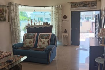 Pinggir Pengkalan Permai