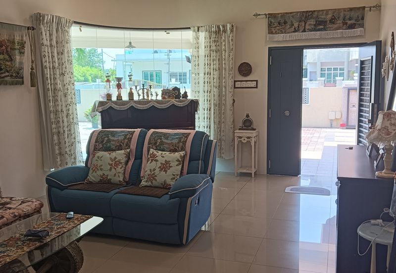 Pinggir Pengkalan Permai