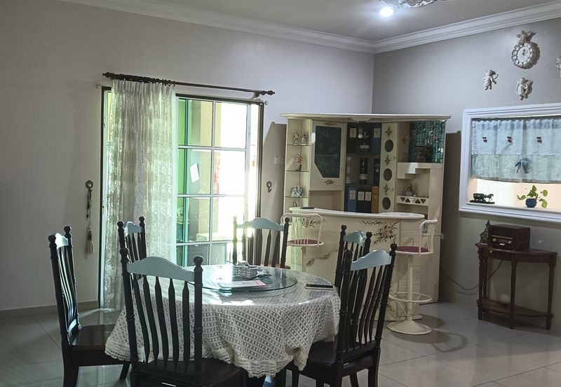 Pinggir Pengkalan Permai