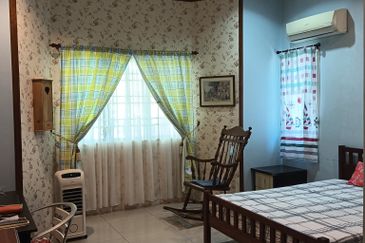 Pinggir Pengkalan Permai