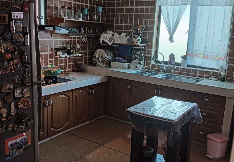 Pinggir Pengkalan Permai