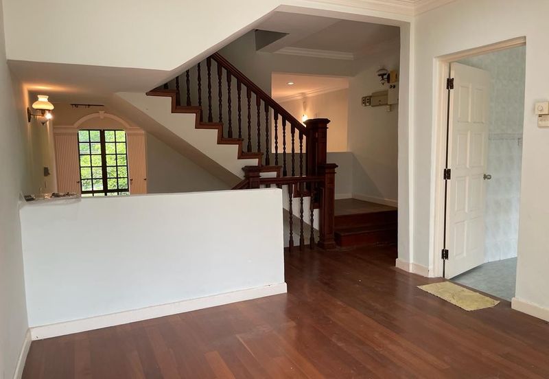 MERU VALLEY RESORT (GOLFVIEW TERRACE)