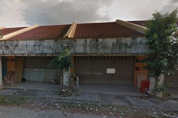 Freehold Single-storey terrace shop at Taman Klebang Putra, Chemor For Sale