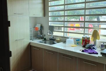 IMPIANA BOUGAINVILLEA