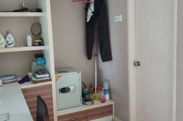 IMPIANA BOUGAINVILLEA