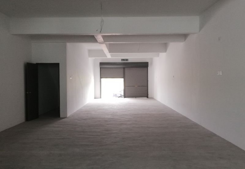 For Sale 3-storey shopoffice in Desa Lang Indah @ Atrio, Ipoh