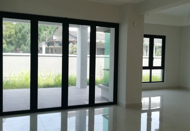 JALAN SULTAN AZLAN SHAH