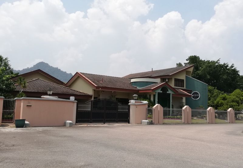 JALAN TAMBUN (JALAN RAJA DIHILIR)