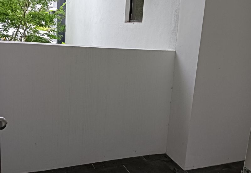 THE COVE HILLSIDE RESIDENCE