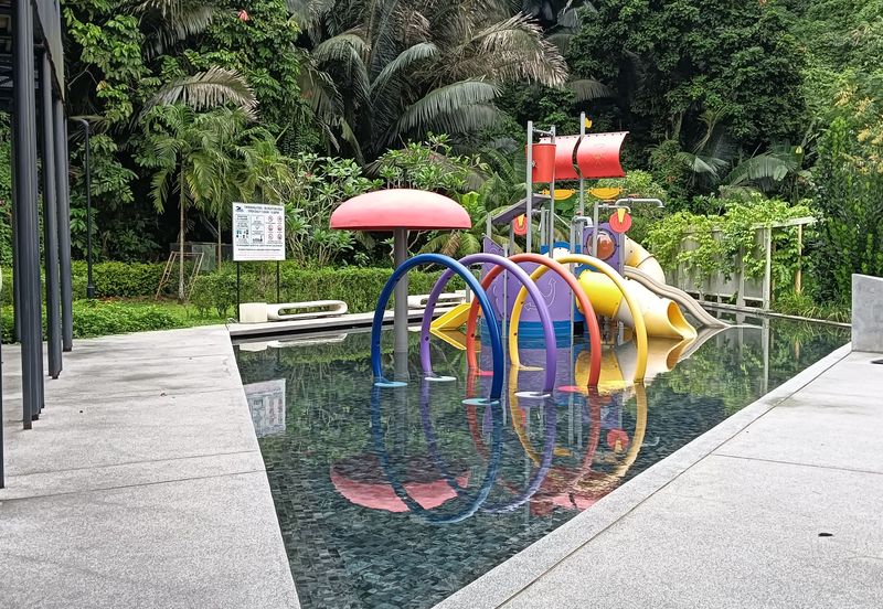 THE COVE HILLSIDE RESIDENCE