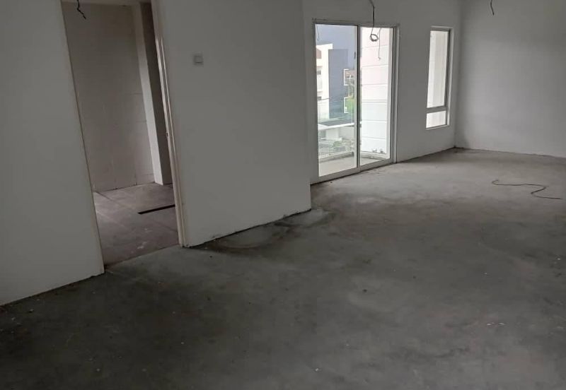 For Sale Freehold Two and A Half Storey Semi-Detached House Off Jalan Pasir Puteh, Ipoh